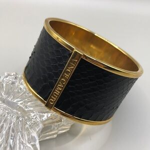 Vince camuto faux snakeskin statement style wide bangle bracelet trendy chic.